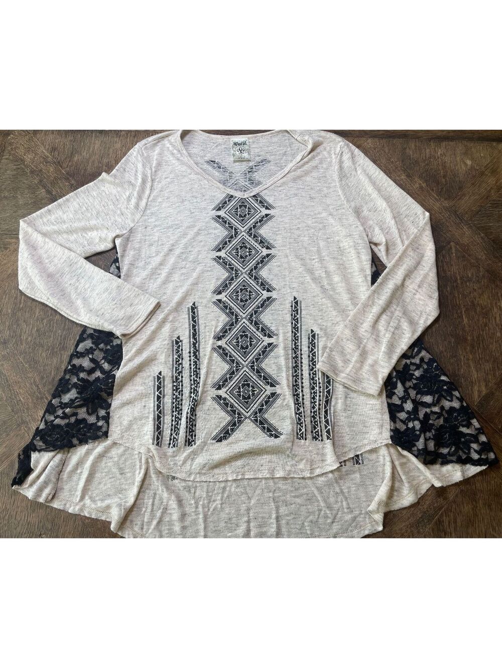 Vocal Women’s Tribal gem studded lace embroidered oversized blouse tan/black XL